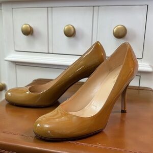 Kate Spade New York Nude Tan Patent Leather Pumps Heels Size 8.5